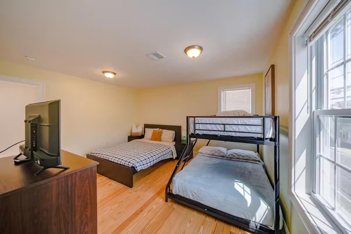 Apartamento 37 - 3Br Quincy - Cozy Townhouse Near Blue Hills Exterior foto