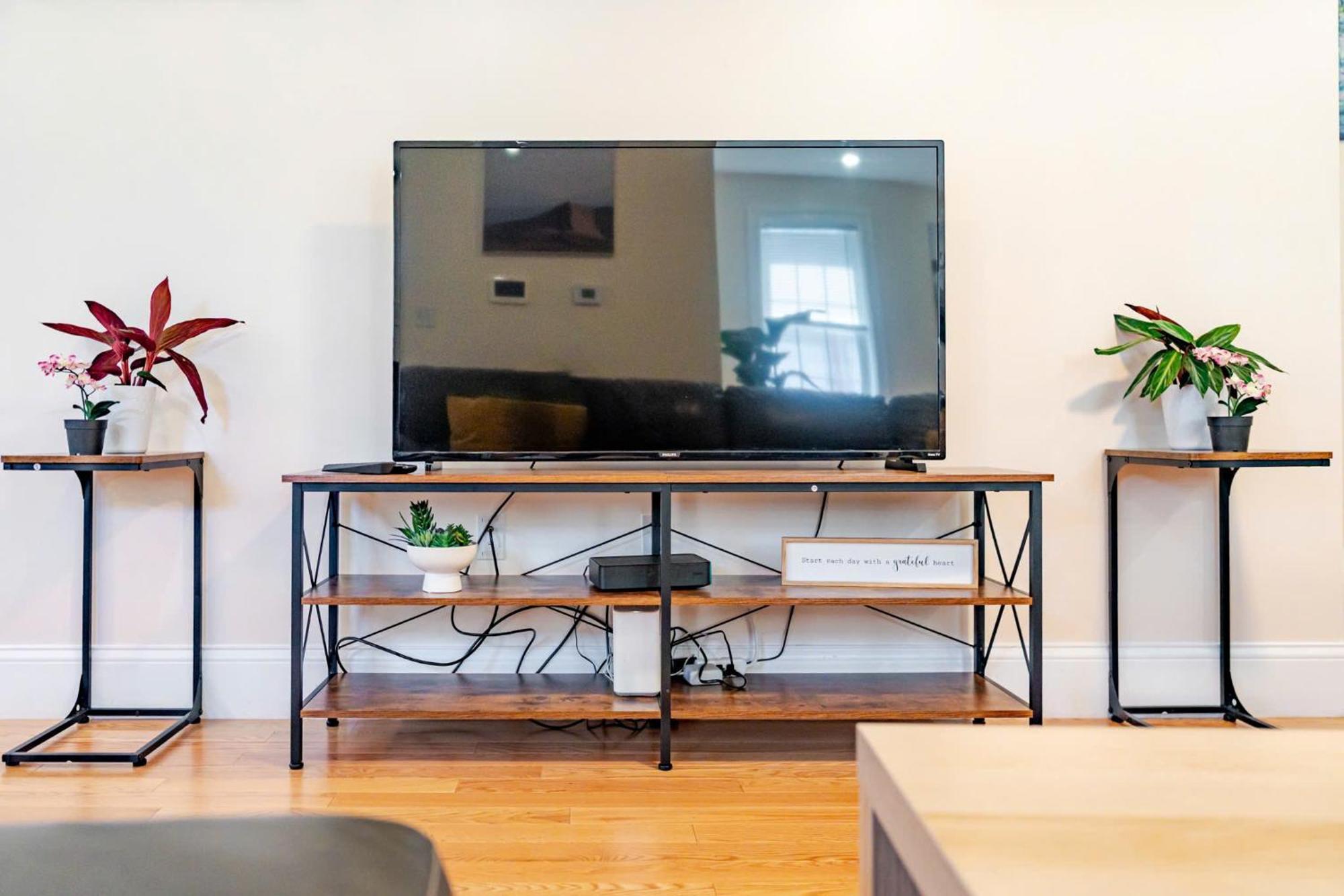 Apartamento 37 - 3Br Quincy - Cozy Townhouse Near Blue Hills Exterior foto