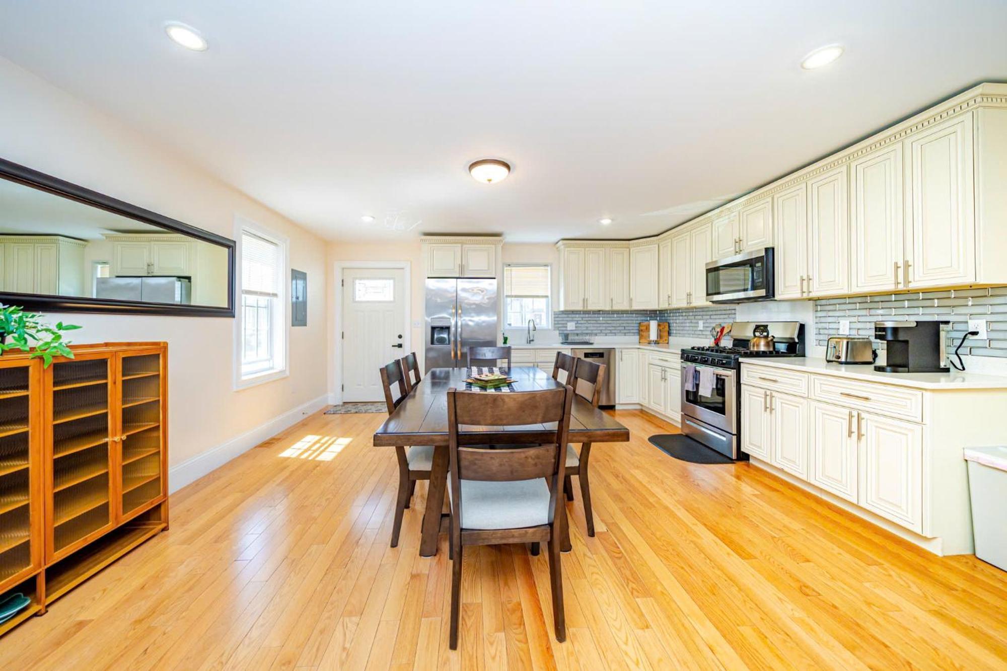 Apartamento 37 - 3Br Quincy - Cozy Townhouse Near Blue Hills Exterior foto
