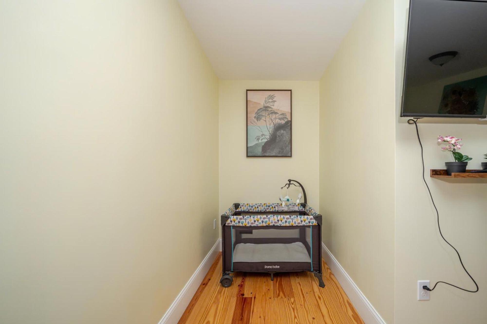 Apartamento 37 - 3Br Quincy - Cozy Townhouse Near Blue Hills Exterior foto